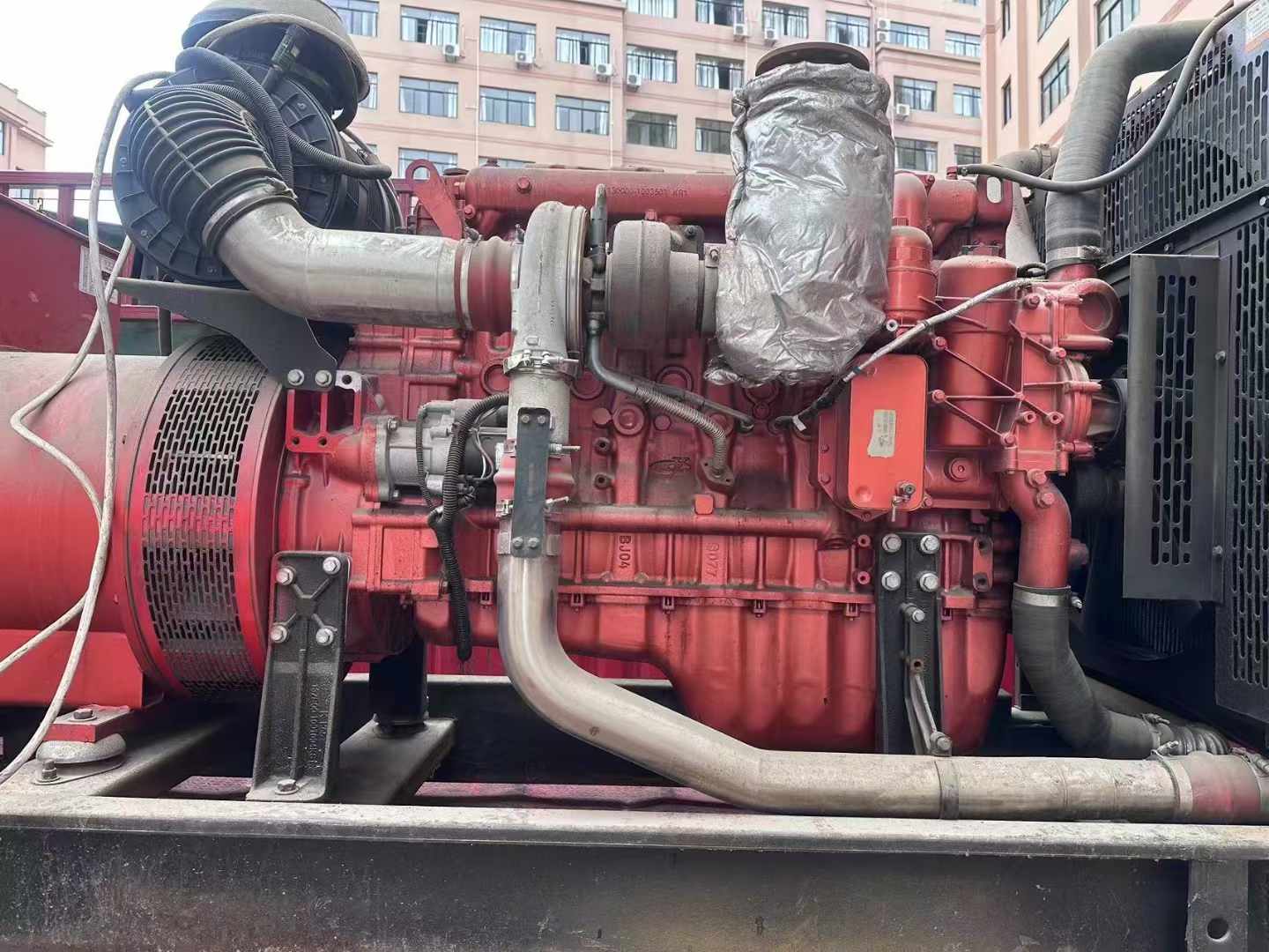 曲江如何选择适合 600kW 柴油发电机组的过载保护器？