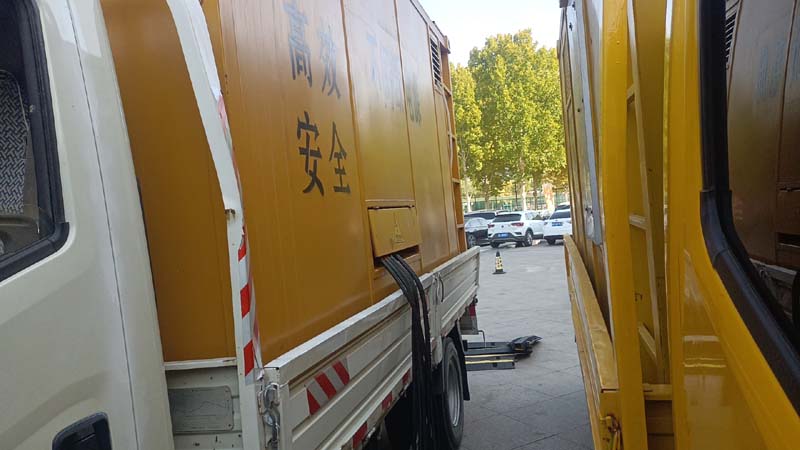 曲江如何判断柴油发电机组和UPS电源的切换时间是否符合要求?